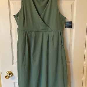 Eddie Bauer cross over dress